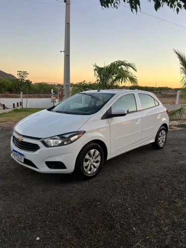 Chevrolet Onix Hatch LT 1.0 8V Flex Mec. 4P 2018