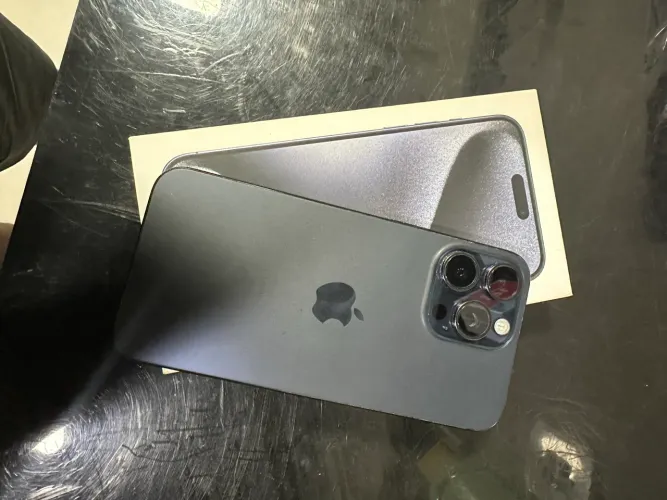 iPhone 15 pro Max 256gb 