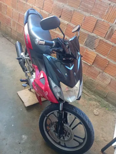 Única dona, Shineray XY 49Q