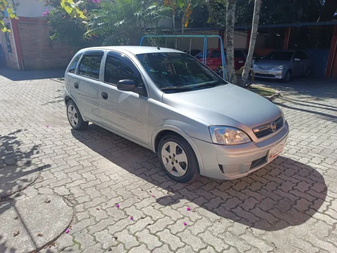Chevrolet Corsa Hat. Maxx 1.4 8V Econoflex 5P 2011
