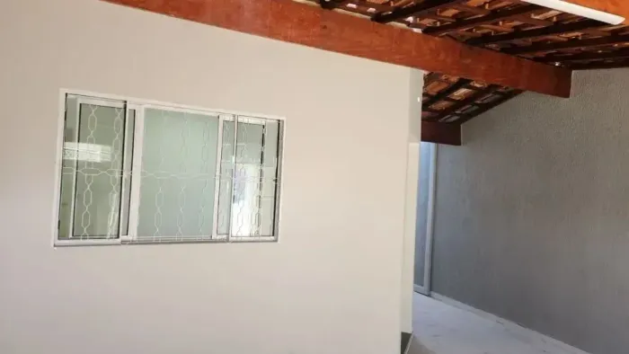 Casa à Venda 2 Quartos (1 Suíte) | Jardim Continental Taubaté