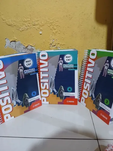 Coleção de livros do 3° do Ensino Médio Positivo on
