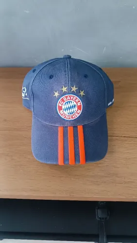 Boné Adidas FC Bayern München Original Azul Marinho (Strapback)