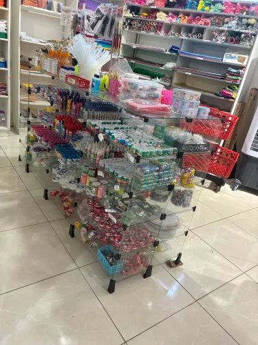 Balcão vitrine modulado Vidro