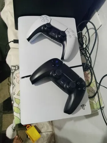 PS 5 