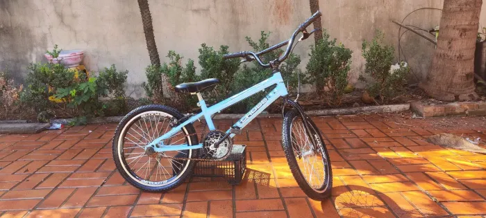 Bicicleta BMX CROSS ARO 20