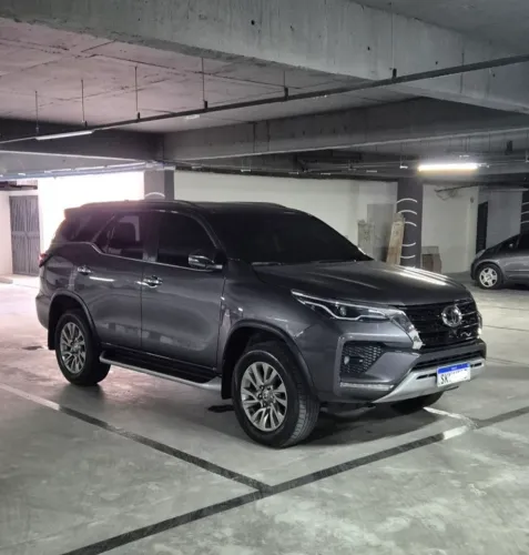 Toyota Hilux SW4 SRX 4X4 2.8 TDI 16V Dies. Aut. 2022