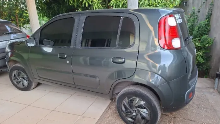 Fiat Uno Vivace/rua 1.0 EVO Fire Flex 8V 5P 2014