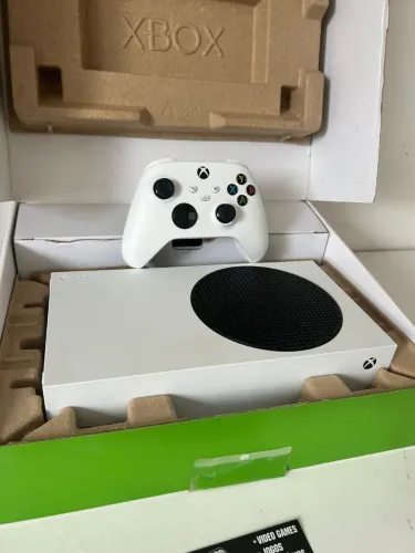Xbox Series S 512GB SSD COMPLETO(Aceito Cartão)