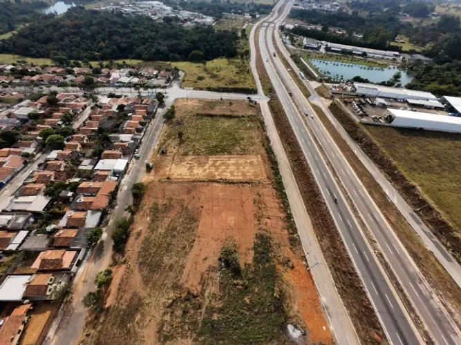 ÁREA À VENDA NA BR-060 - EXCELENTE OPORTUNIDADE DE INVESTIMENTO