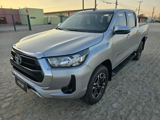 Toyota Hilux CD SRV 4X4 2.8 TDI Diesel Aut. 2022