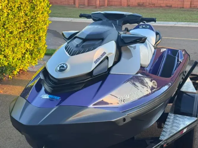 JET SKI SEA DOO GTI 170 SE | 2025 (ÚNICO DONO)