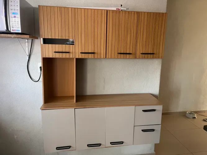 Vende-se armário de cozinha (kit-net)