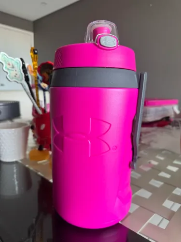 Garrafa Under Armour 1900 ml Pink