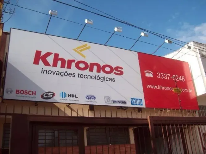 Estrutura metálica em Metalon para banner e placa de comunicação visual 