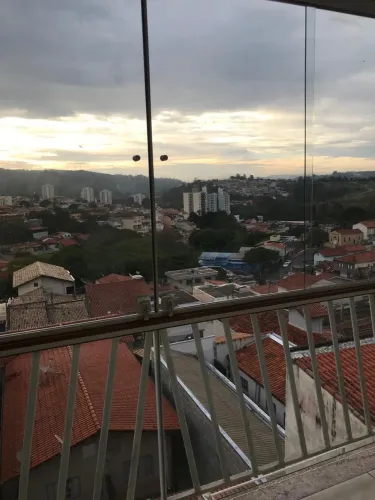 TRIPLEX À VENDA - ALTO DE FÁTIMA