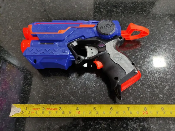 Nerf Fire Striker
