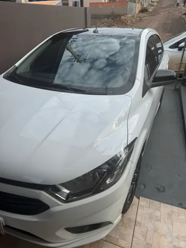 Chevrolet Onix Hatch Effect 1.4 8V Flex Mec. 4P 2019