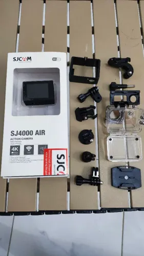 Câmera sport com acessórios estilo Go pro