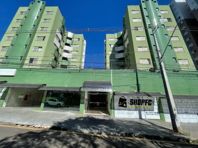 Locação - Apartamento no Jardim Aclimação em Maringá