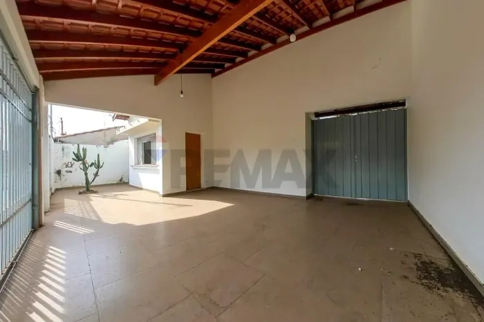 "Encontre Seu Novo Lar na Vila Bressan, Araras!"