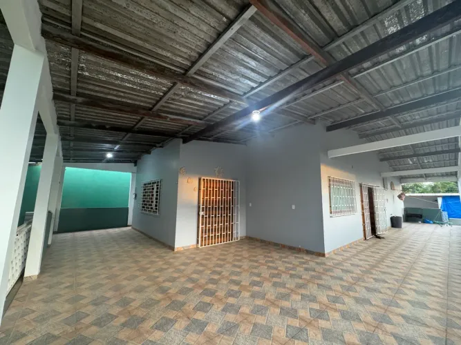 Vende se excelente casa no município Beruri-AM!