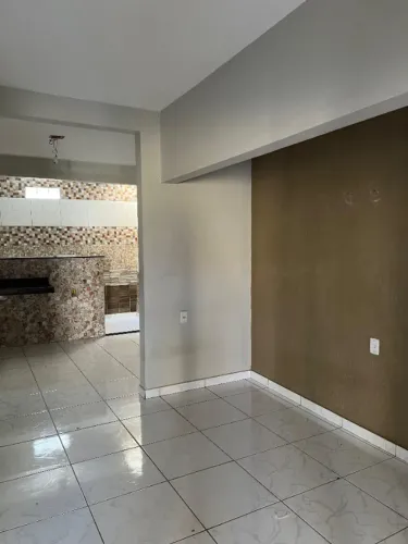 Casa para alugar no bairro Alto São João, localização privilegiada