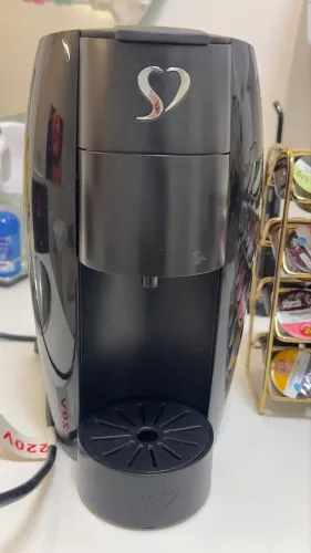Cafeteira três corações