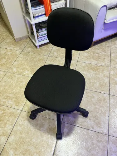 Cadeira de escritório giratória 
