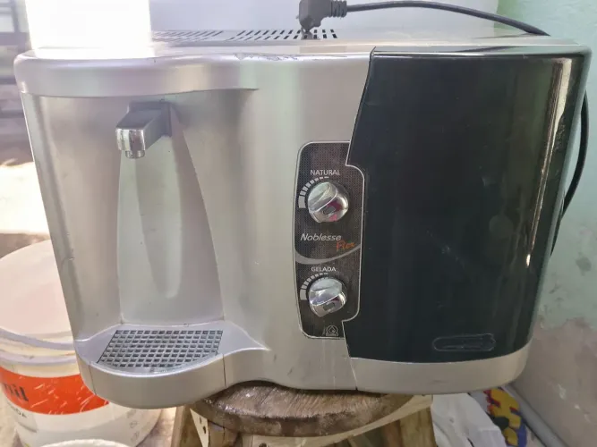 Purificado de água
