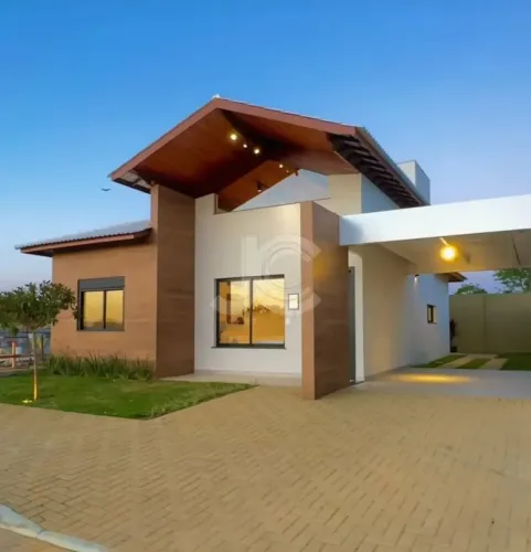 Casa à Venda - Condomínio Horto Senior