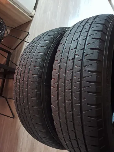 Pneu aro 16 215/80. Kelly/GOODYEAR. Super bom de borracha! Sem defeitos. Sem vulcanização