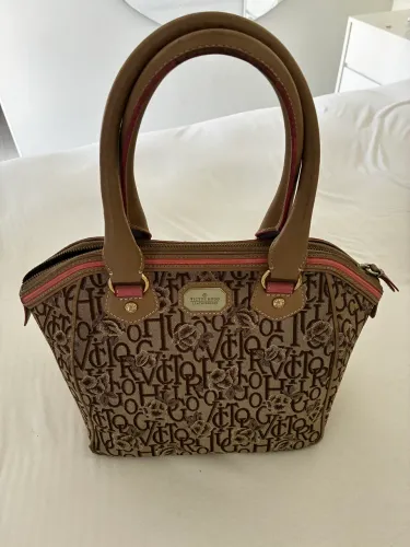 Bolsa Victor Hugo
