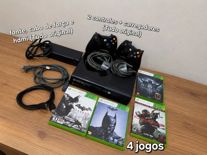 XBOX 360 E SUPER SLIM + 4 JOGOS + 2 CONTROLES COM CARREGADOR (TUDO ORIGINAL E 0 DEFEITOS)