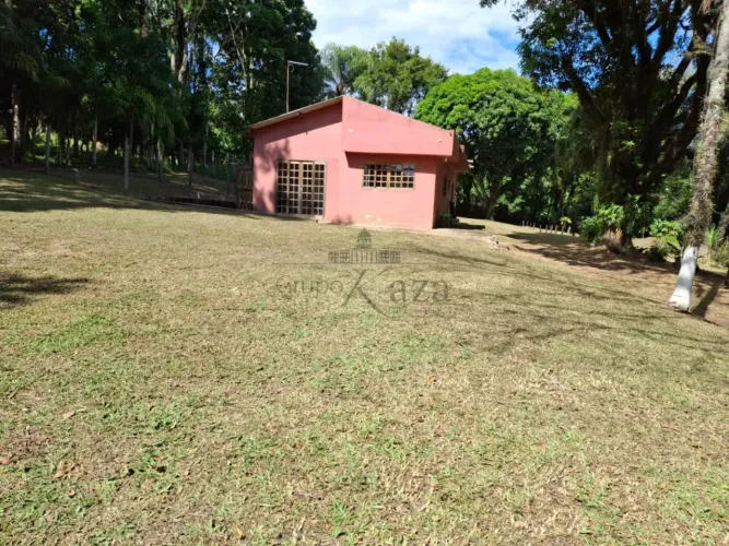 Chácara - Jardim Santa Maria - 6780m².