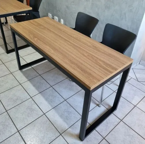 Mesa estilo industrial Escritório Home office sala gamer escrivaninha sala de jantar