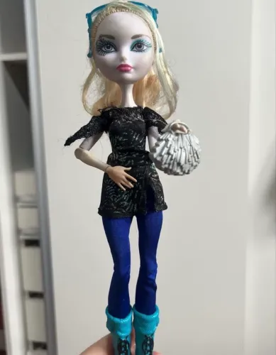 Ever after high faybelle