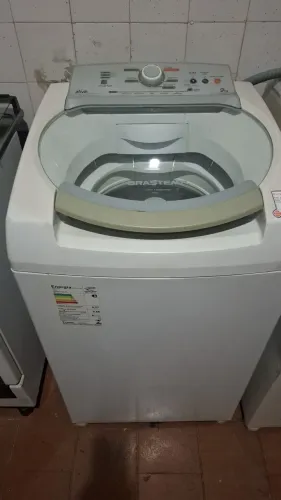 Máquina de lavar roupas Brastemp