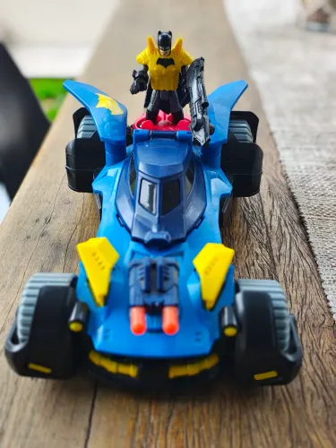 Imaginext DC Super Friends Batmóvel Fisher Price - Mattel Dht64