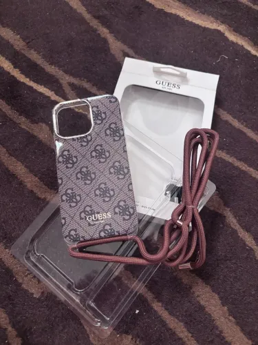 Capa para IPhone Guess !!!