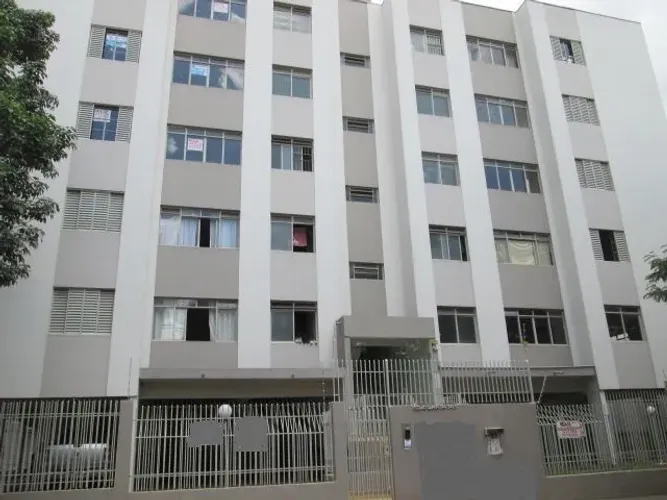 APARTAMENTO PRÓXIMO UEM