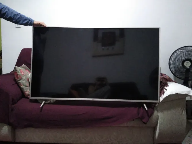 TV Philco SMART com defeito 55 polegadas