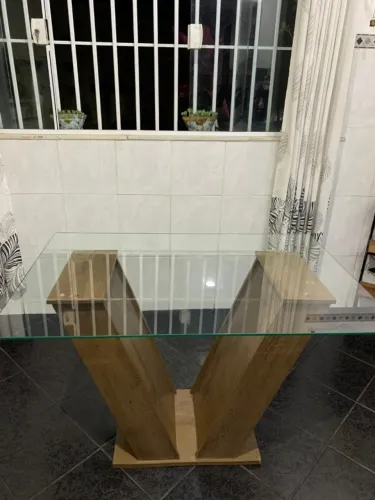 MESA DE JANTAR TAMPO DE VIDRO