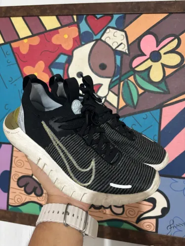 Tênis Nike Esportivo TAM 36