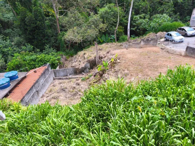 Terreno a venda 239,38m2 no Residencial Vale do Sol - Itapevi/SP