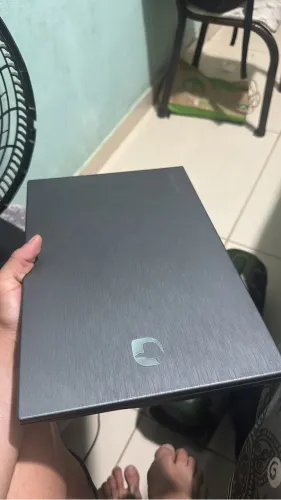 Notebook positivo em ótimo estado
