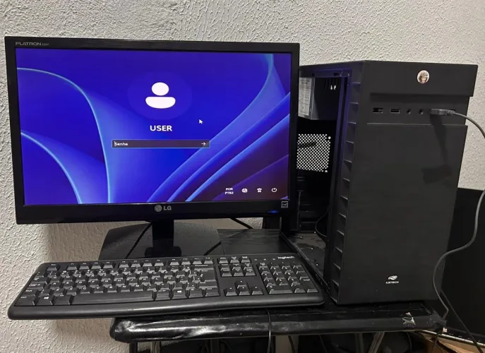 COMPUTADOR COMPLETO - PRONTO PRA USO (SSD + i3 + 8GB RAM)<br>? Computador completo, ideal pa