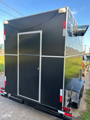 Trailer lanches