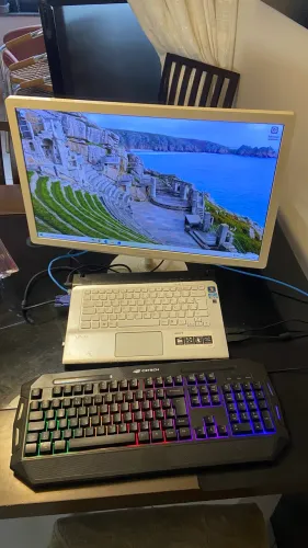 Computador I3 completo tela 24 polegadas