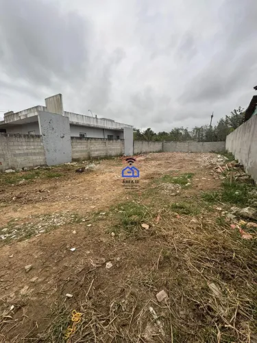 Terreno à venda, com 290 metros quadrados, aterrado, Balneário Recanto do Sol, Caraguatatu